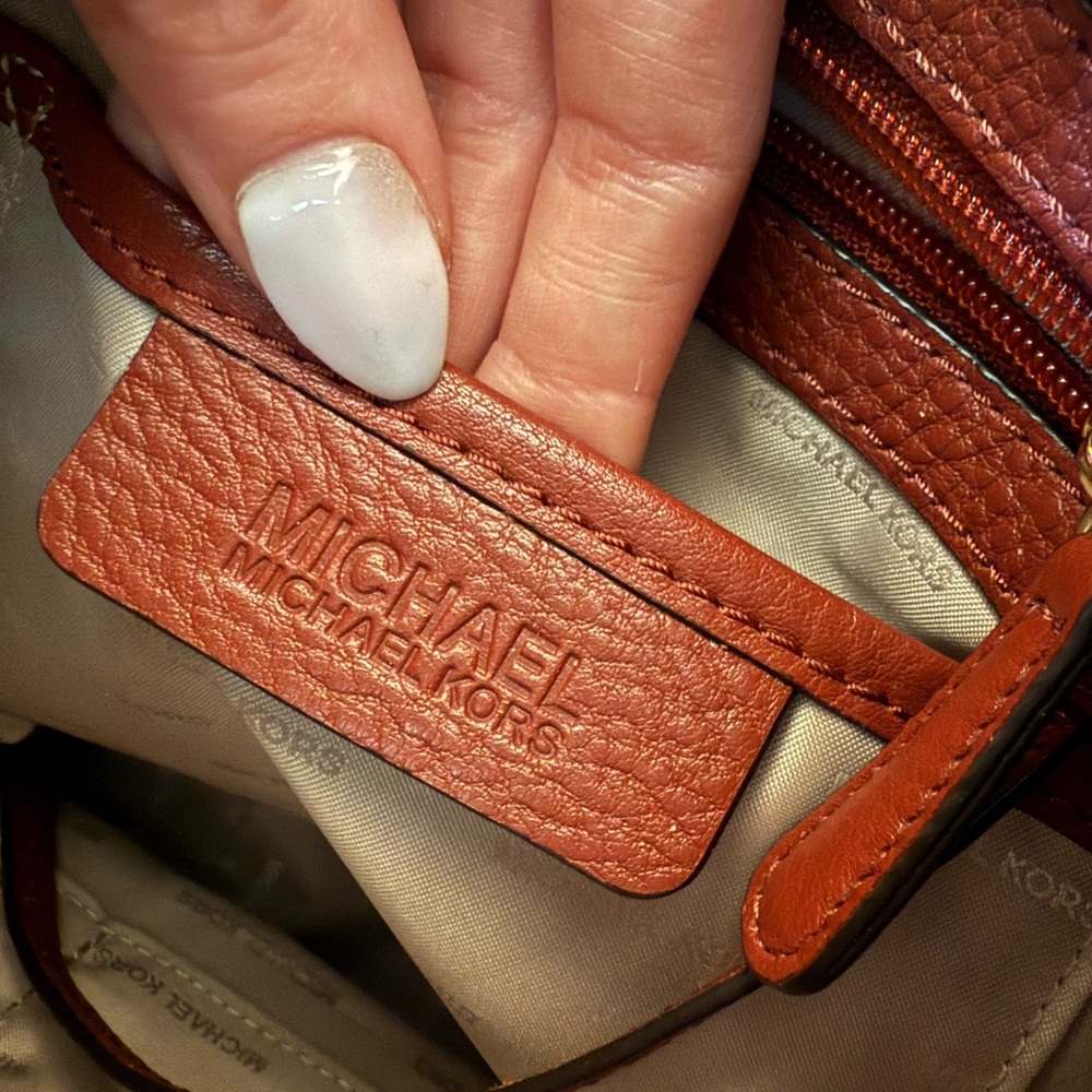 Maroon Michael Kors Bag - Picture 7 of 10